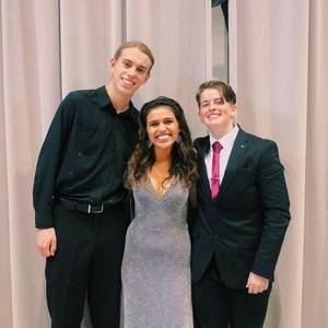 Meet your Posher, Isabella